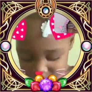 Meet your Posher, Vanessa